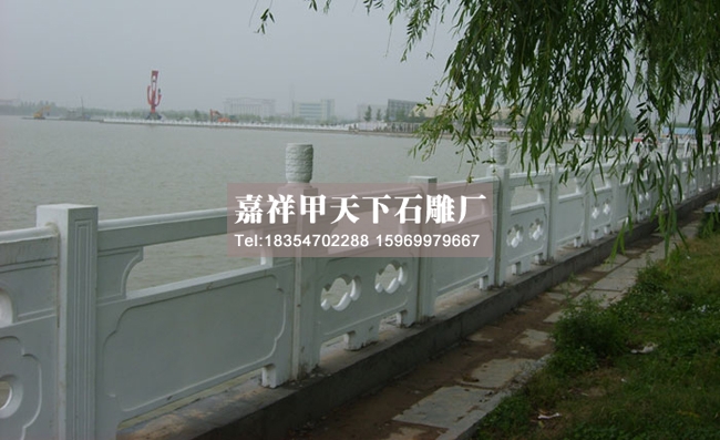 石雕栏杆的款式多样(图2)