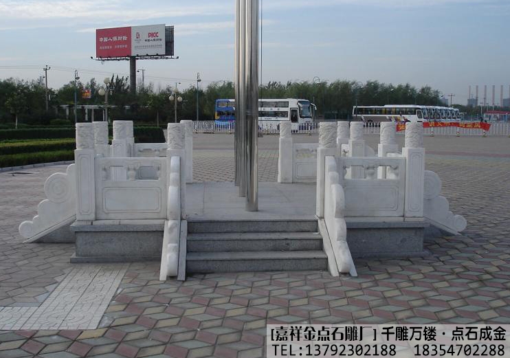 汉白玉升旗台(图2)