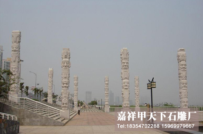 石雕文化柱分为俩个层面(图1) 石雕文化柱分为俩个层面(图1)