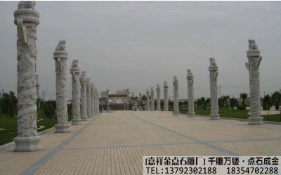 湖北武汉广场石雕龙柱-金点石雕制作