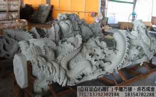 村庄石牌坊的石雕艺术手法