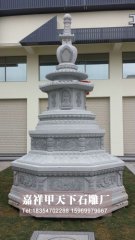 浮雕是石雕经幢上常用的雕刻技法之一