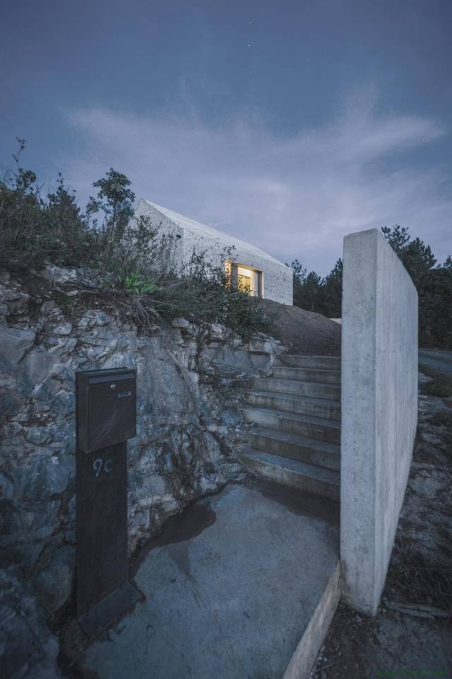 【石材建筑】斯洛文尼亚喀斯特住宅(图22)